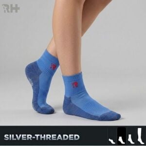 Cryo Silver + Havlu Taban Kısa Gümüş İplikli Çorap — Mavi/Beyaz